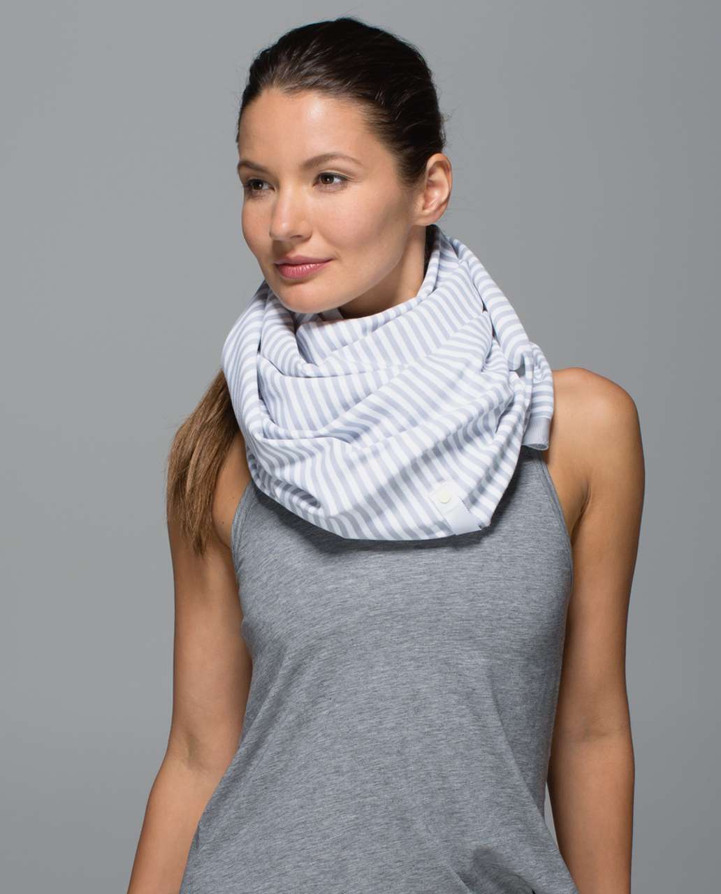 Lululemon Vinyasa Scarf Rulu - Classic Stripe White Silver Fox / White