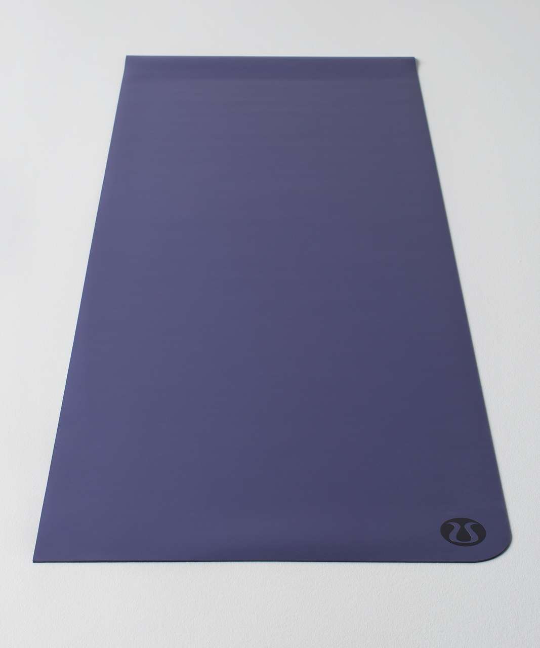 Lululemon The Reversible Mat 3mm - Boss Purple / Deep Zinfandel