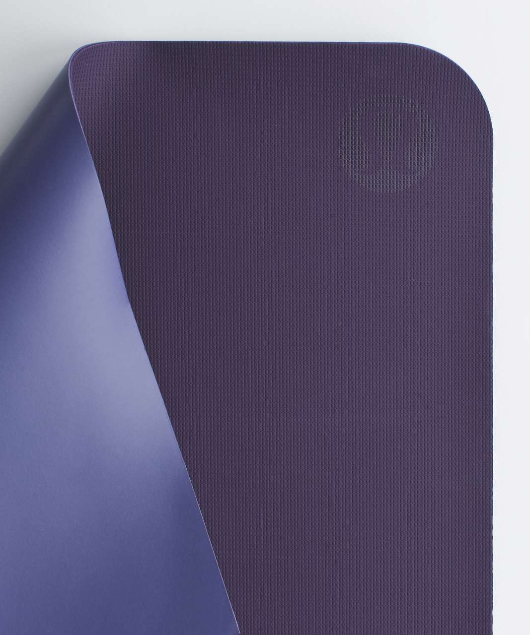 Lululemon The Reversible Mat 3mm - Boss Purple / Deep Zinfandel