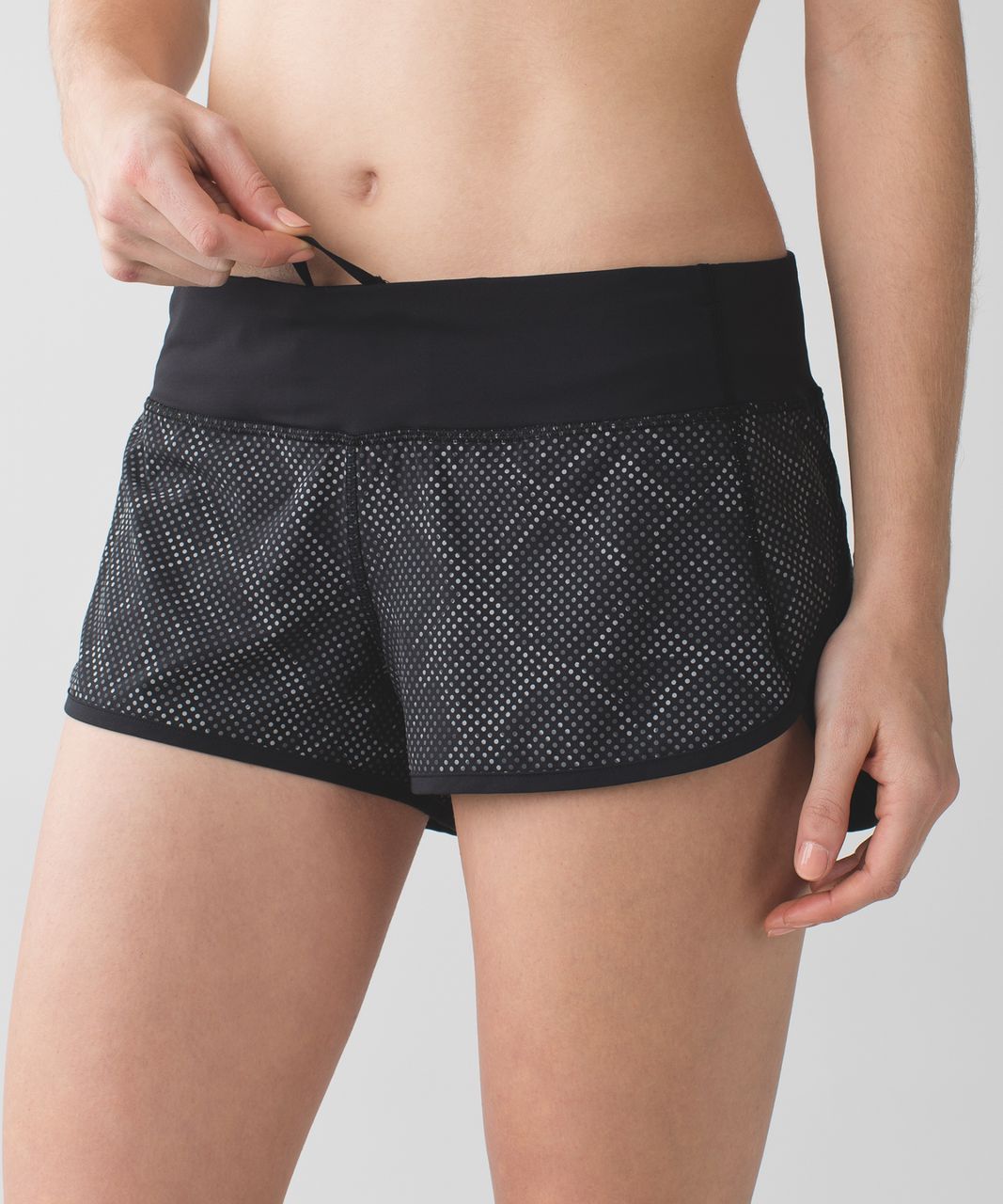 Lululemon Speed Short - Ravish Reptile Silver Black / Black