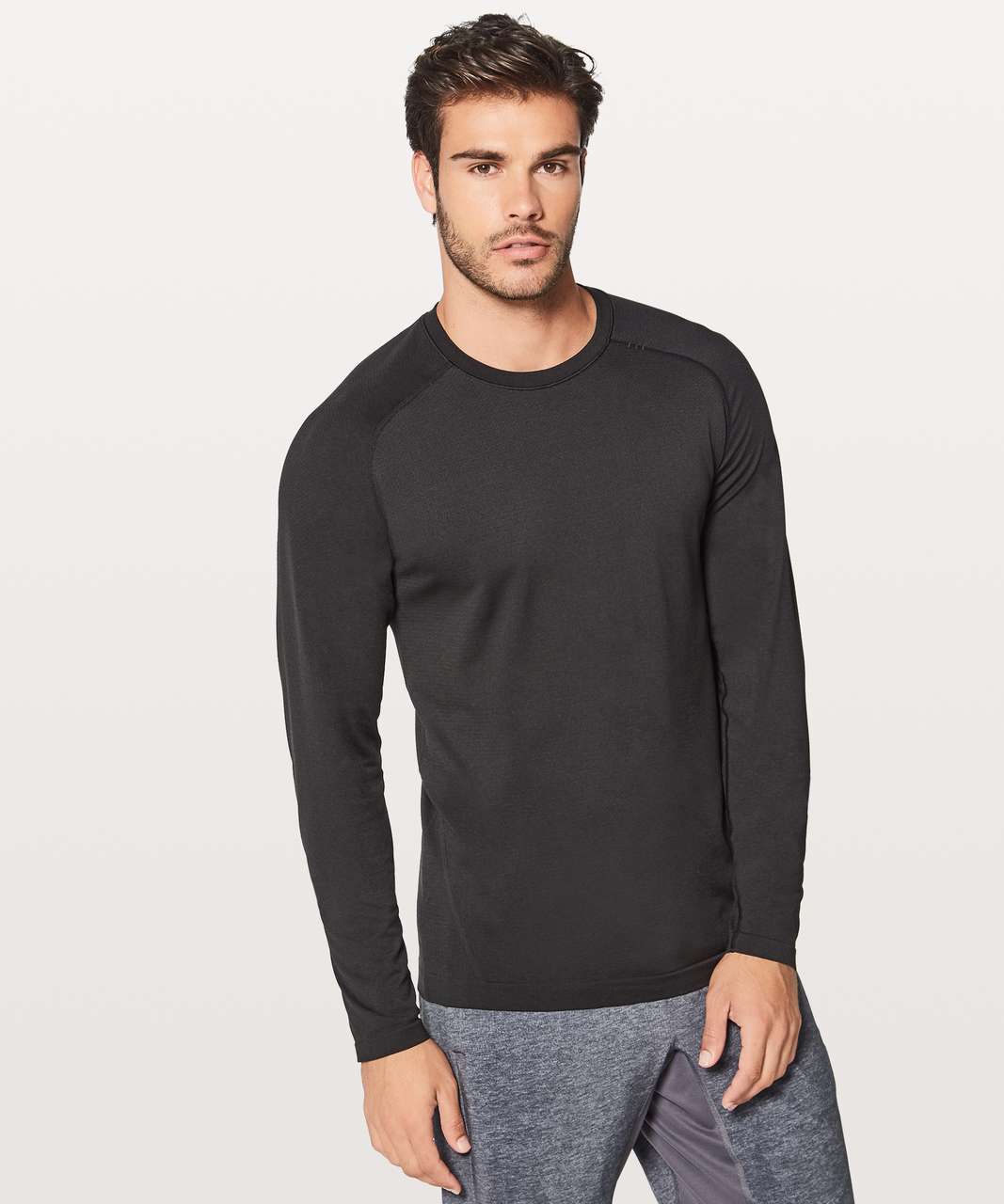 Lululemon Metal Vent Tech Long Sleeve - Black / Black