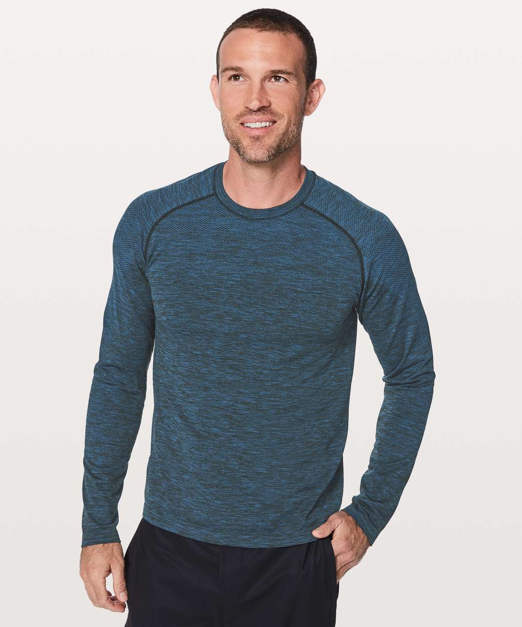 Lululemon Metal Vent Tech Long Sleeve - Dark Royal / Black