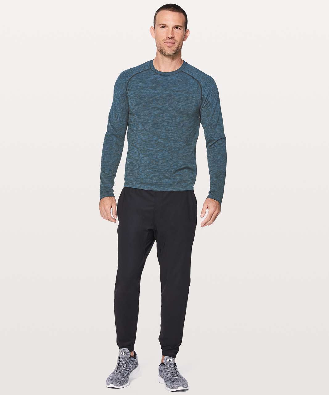 Lululemon Metal Vent Tech Long Sleeve - Dark Royal / Black