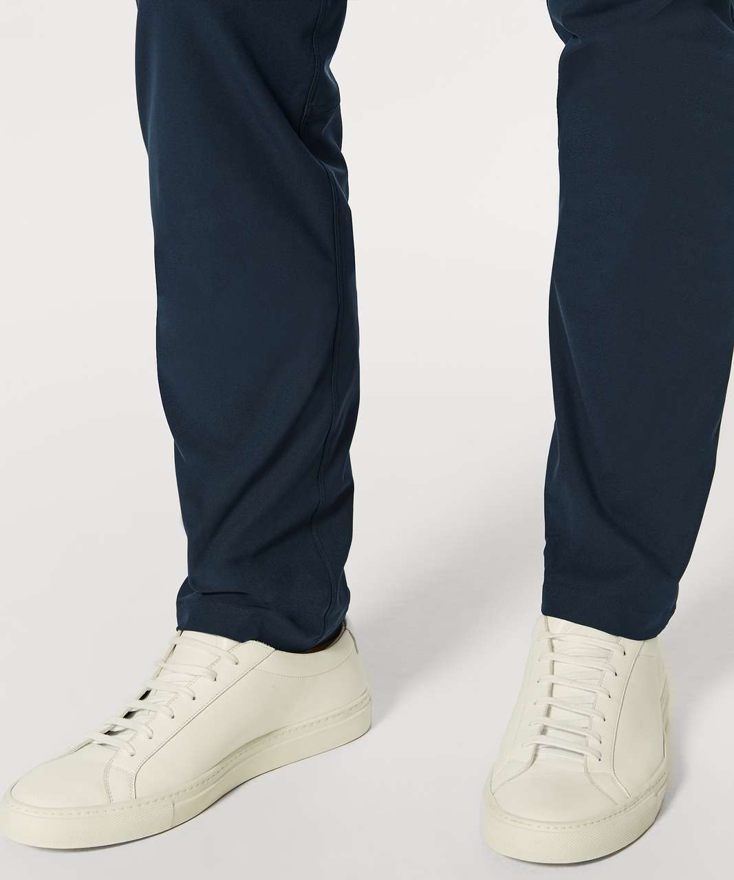 LULULEMON ABC PANT CLASSIC 34 *classic navy - CELANA PRIA (4680), Fesyen  Pria, Pakaian , Bawahan di Carousell