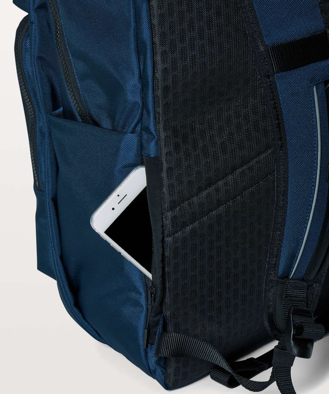 Lululemon Assert Backpack Review | International Society of