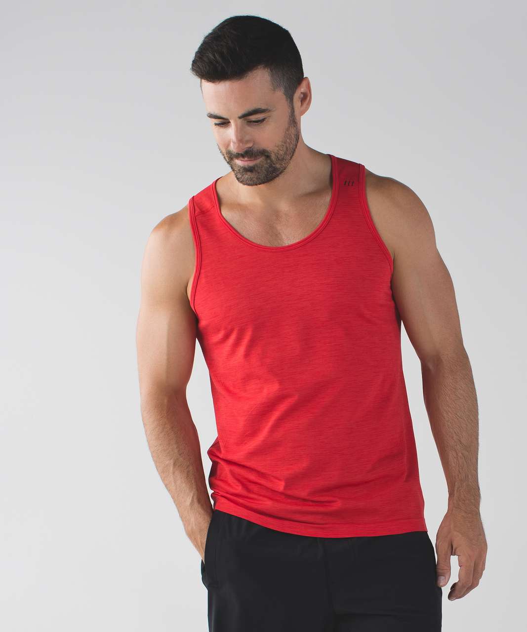 Lululemon Metal Vent Tech Tank - Lulu Red / Red