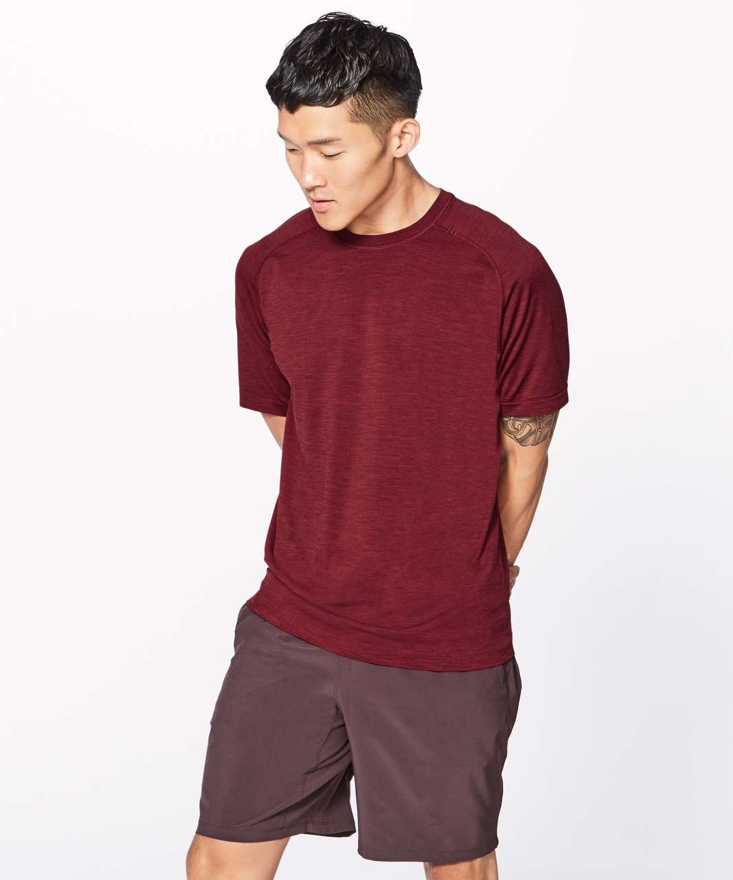 Lululemon Metal Vent Tech Short Sleeve - Caliente / Deep Rouge