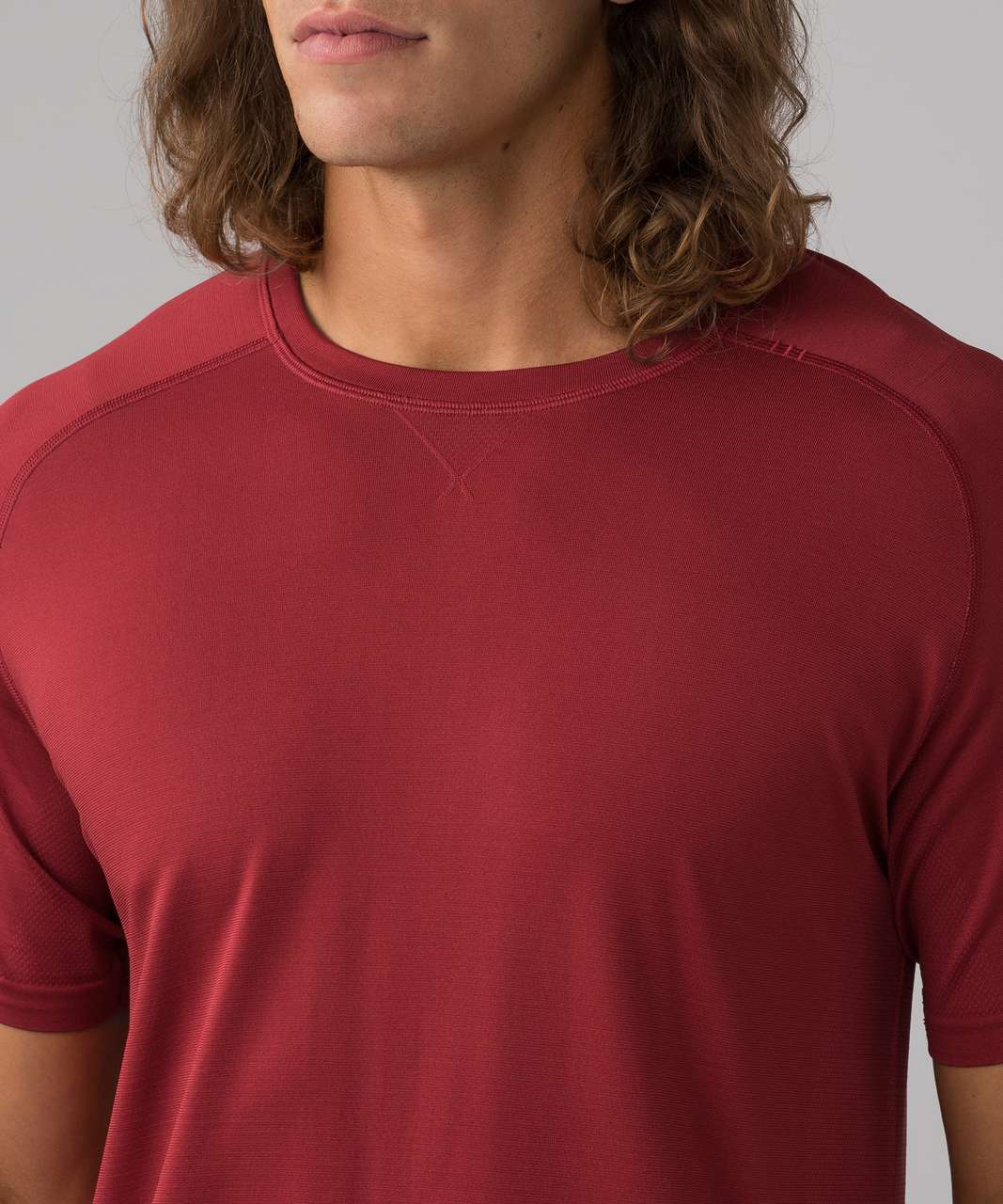 Lululemon Metal Vent Tech Short Sleeve - Game Day Red / Game Day Red