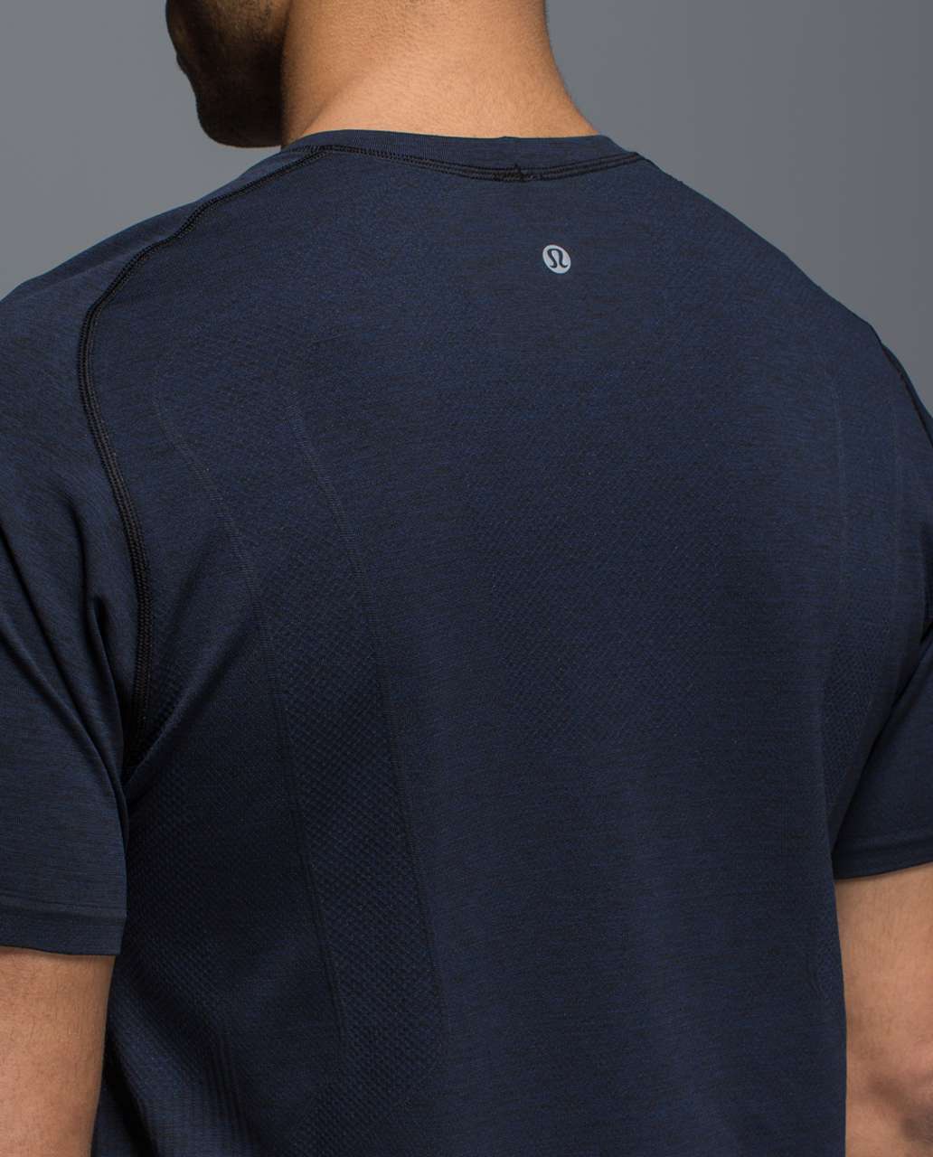 Lululemon Metal Vent Tech Short Sleeve - Deep Navy / Black