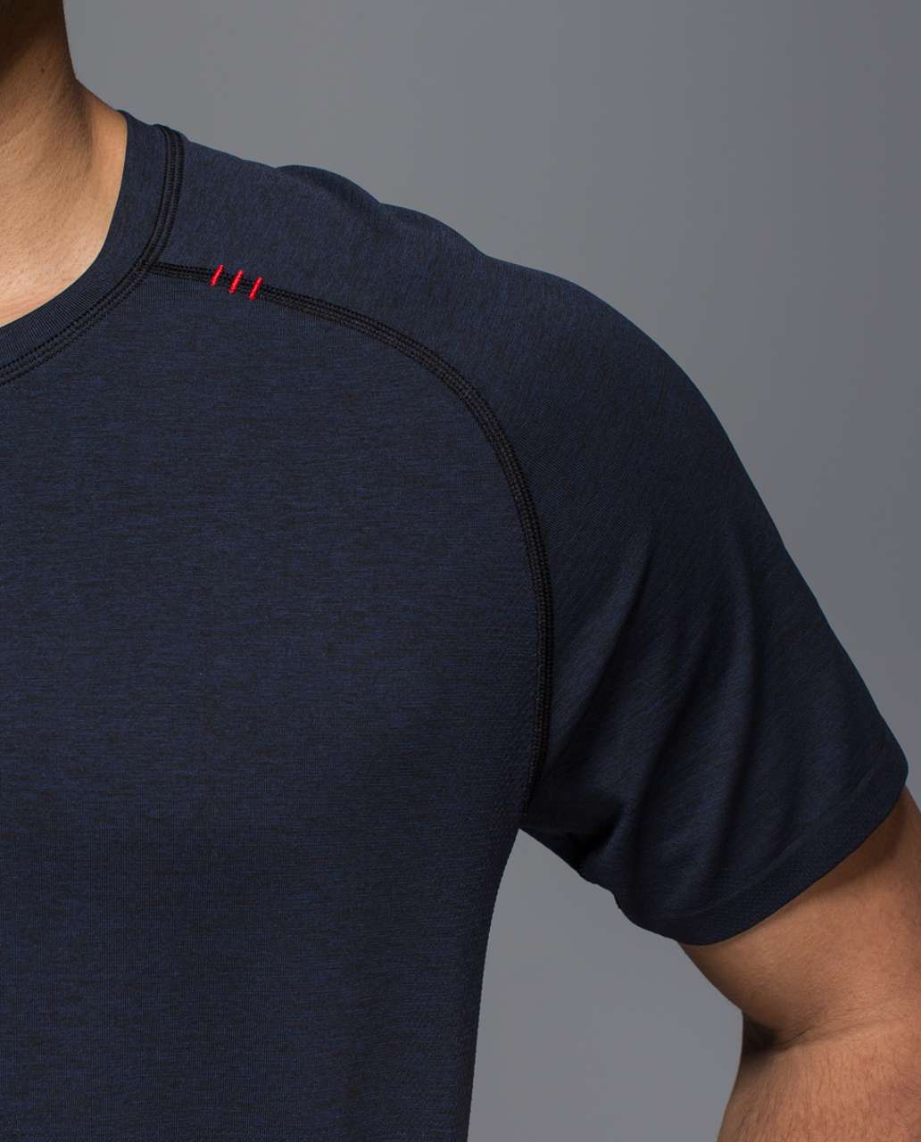 Lululemon Metal Vent Tech Short Sleeve - Deep Navy / Black