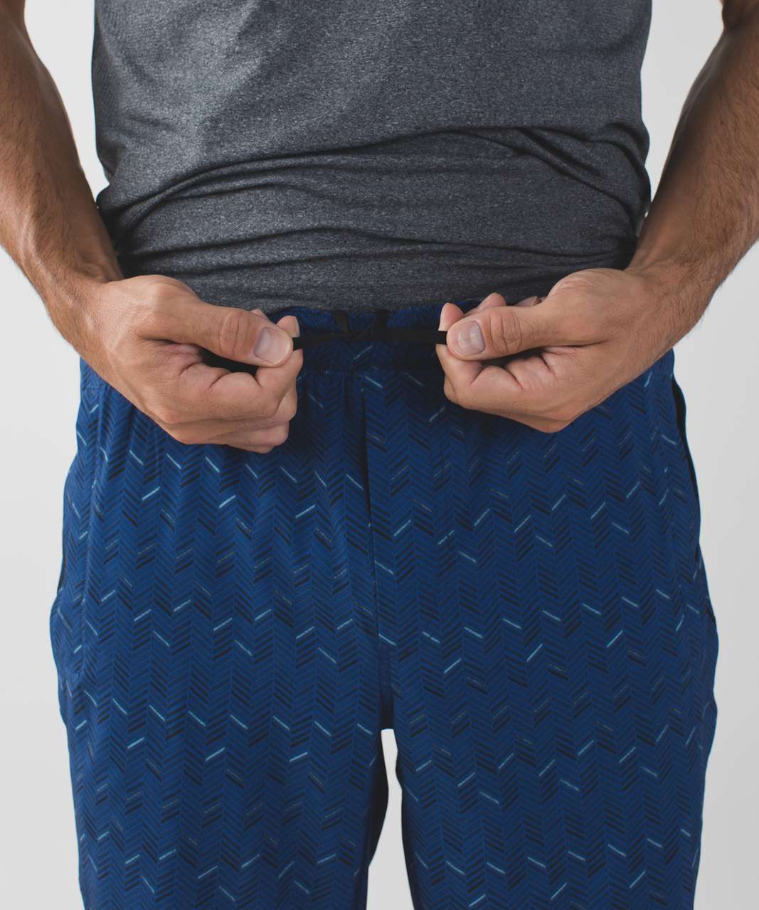 Lululemon Pace Breaker Short *9 - Small Sketchy Herringbone Lux Indigo  Classic Navy - lulu fanatics