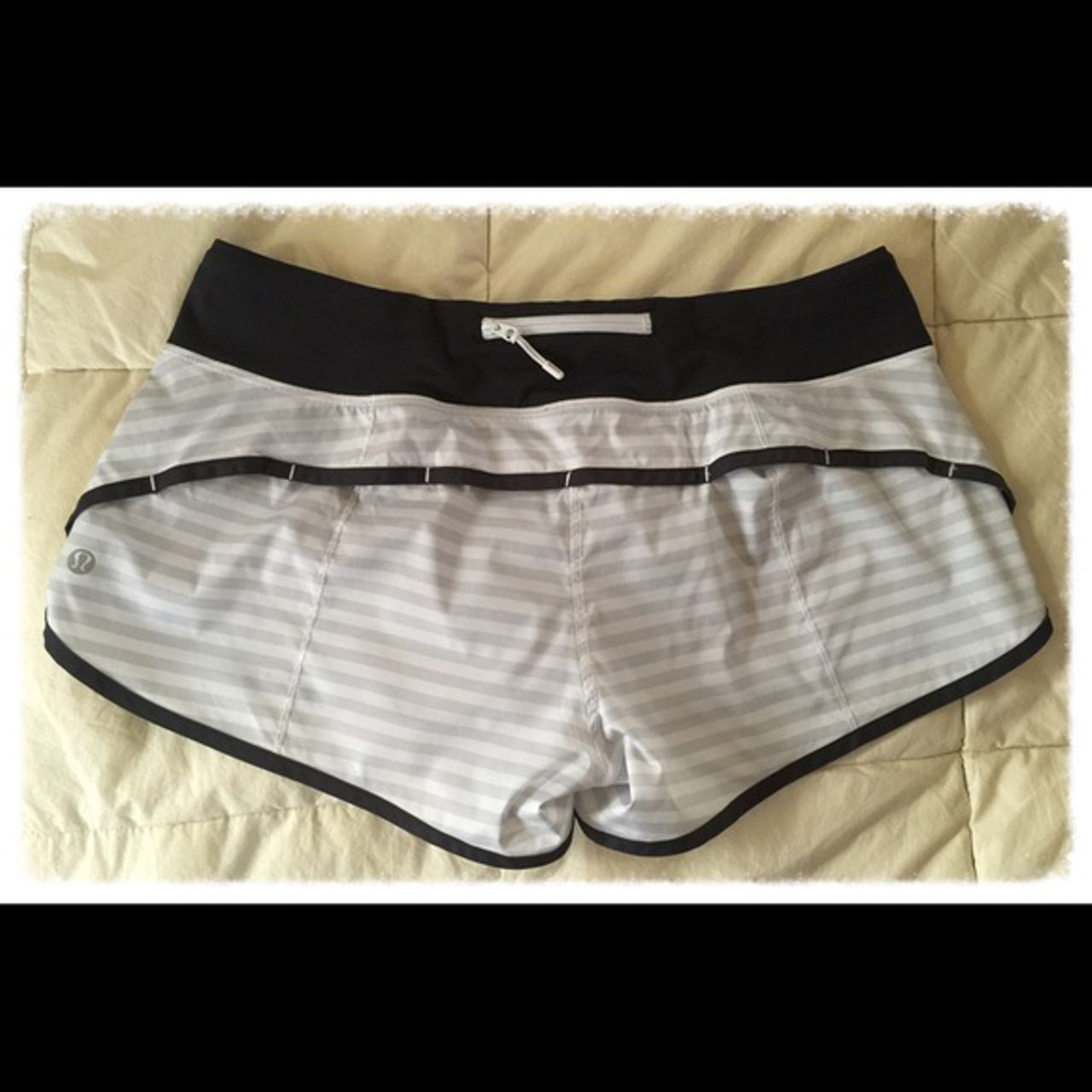 Lululemon Run:  Speed Short - Deep Coal / Heathered Deep Coal / White Heathered Blurred Grey Classic Stripe