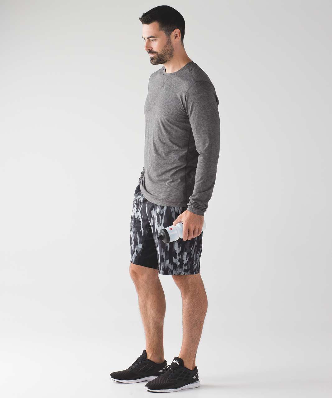 Lululemon T.H.E. Short *Luxtreme Liner 9" - Rock Face Mercury Black