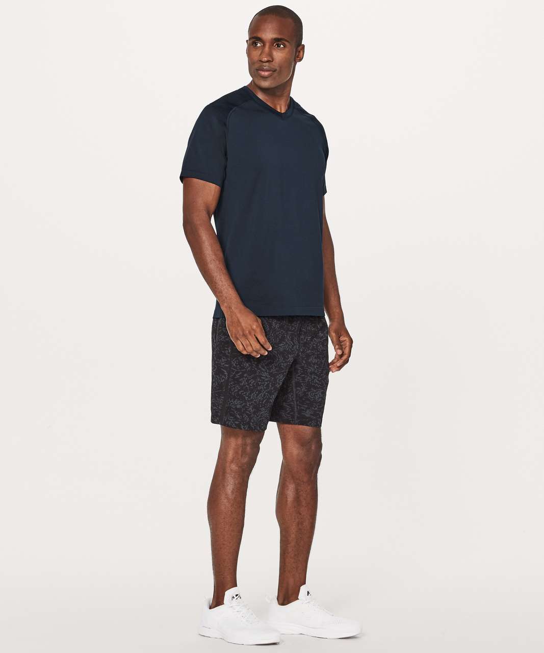 Lululemon Metal Vent Tech Short Sleeve V - Nautical Navy / Nautical ...