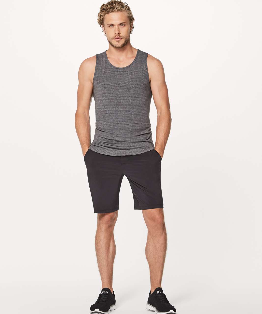 Lululemon Pace Breaker Short Linerless 9" - Black (First Release)