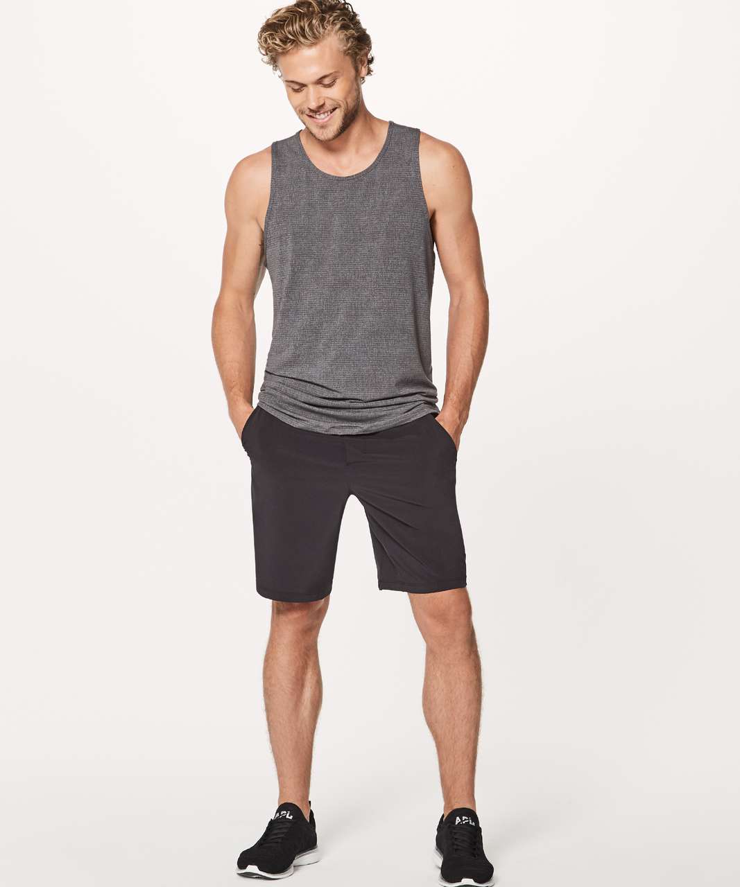 Lululemon Pace Breaker Short Linerless 9" - Black (First Release)