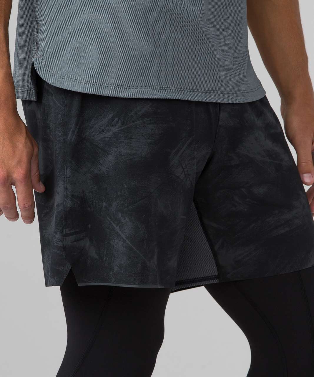 Lululemon Surge Short Linerless 7" - Off Shore Graphite Grey Black