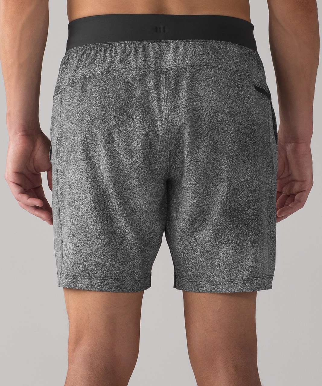 Lululemon T.H.E. Short *Linerless 7" - Carbon Mist Alpine White Graphite Grey