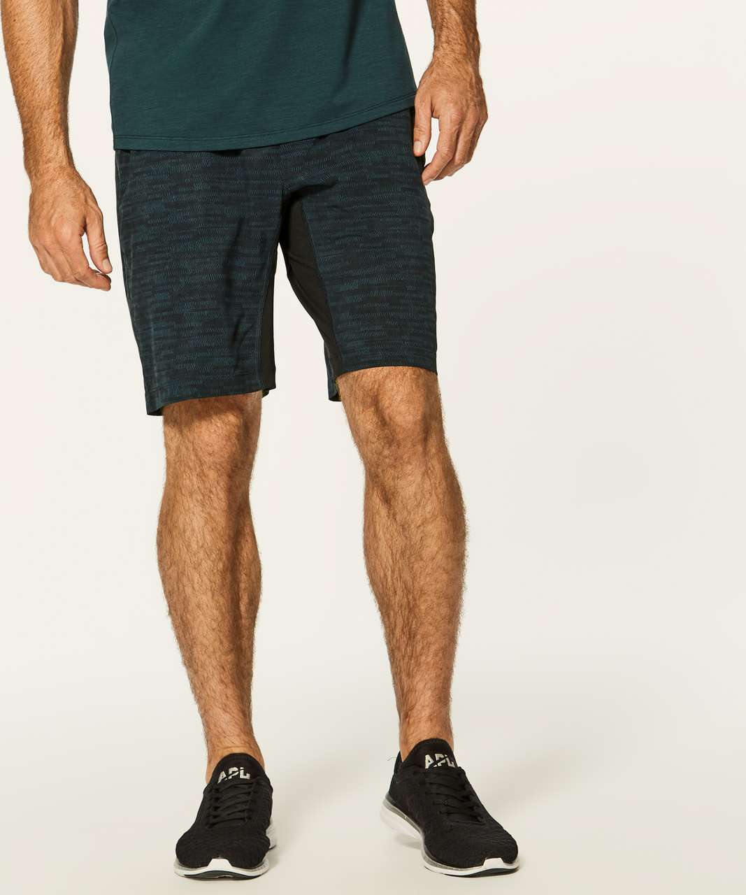 Lululemon T.H.E. Short  9" Linerless - Amplified Dark Emerald Black