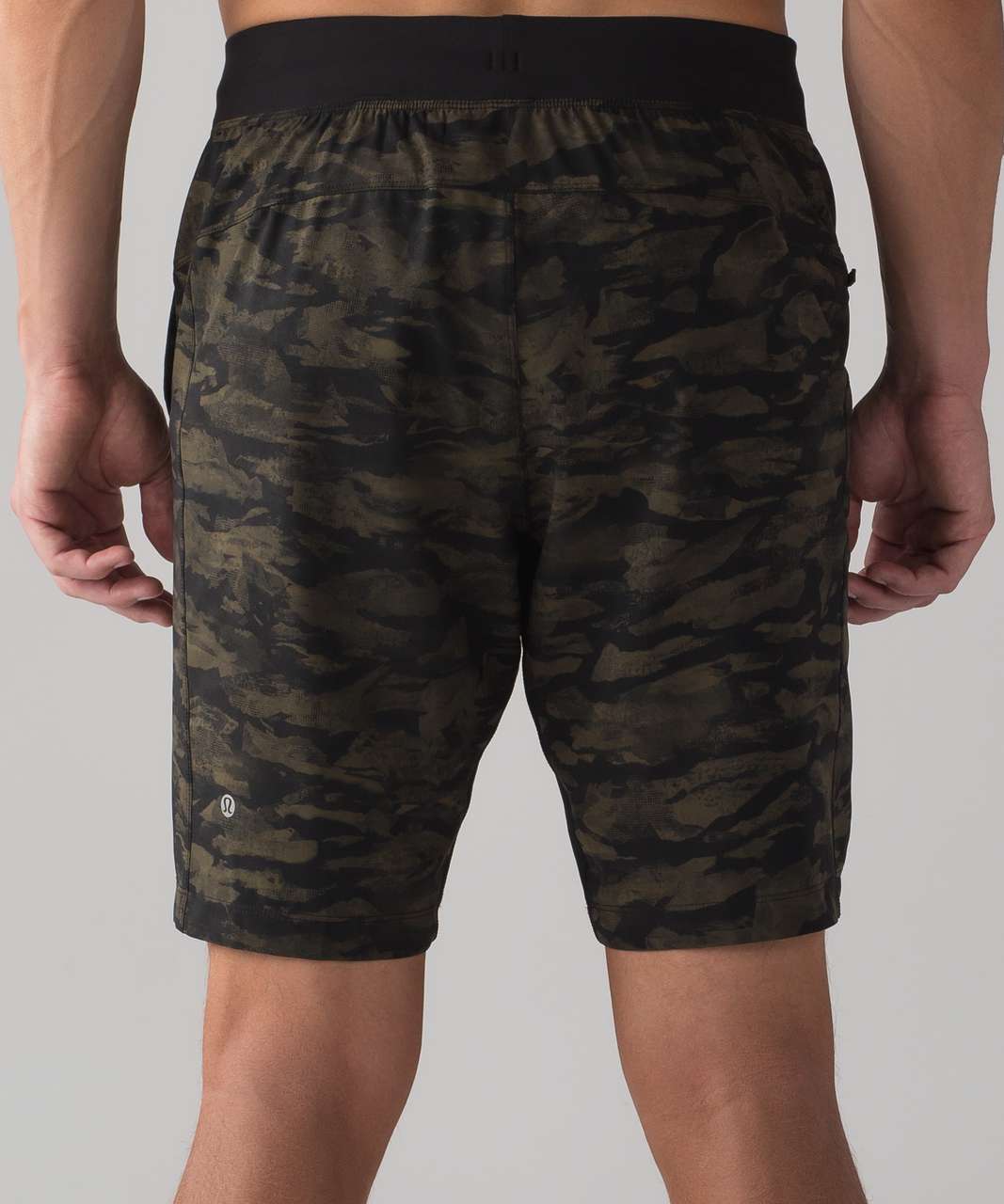 camo lulu shorts