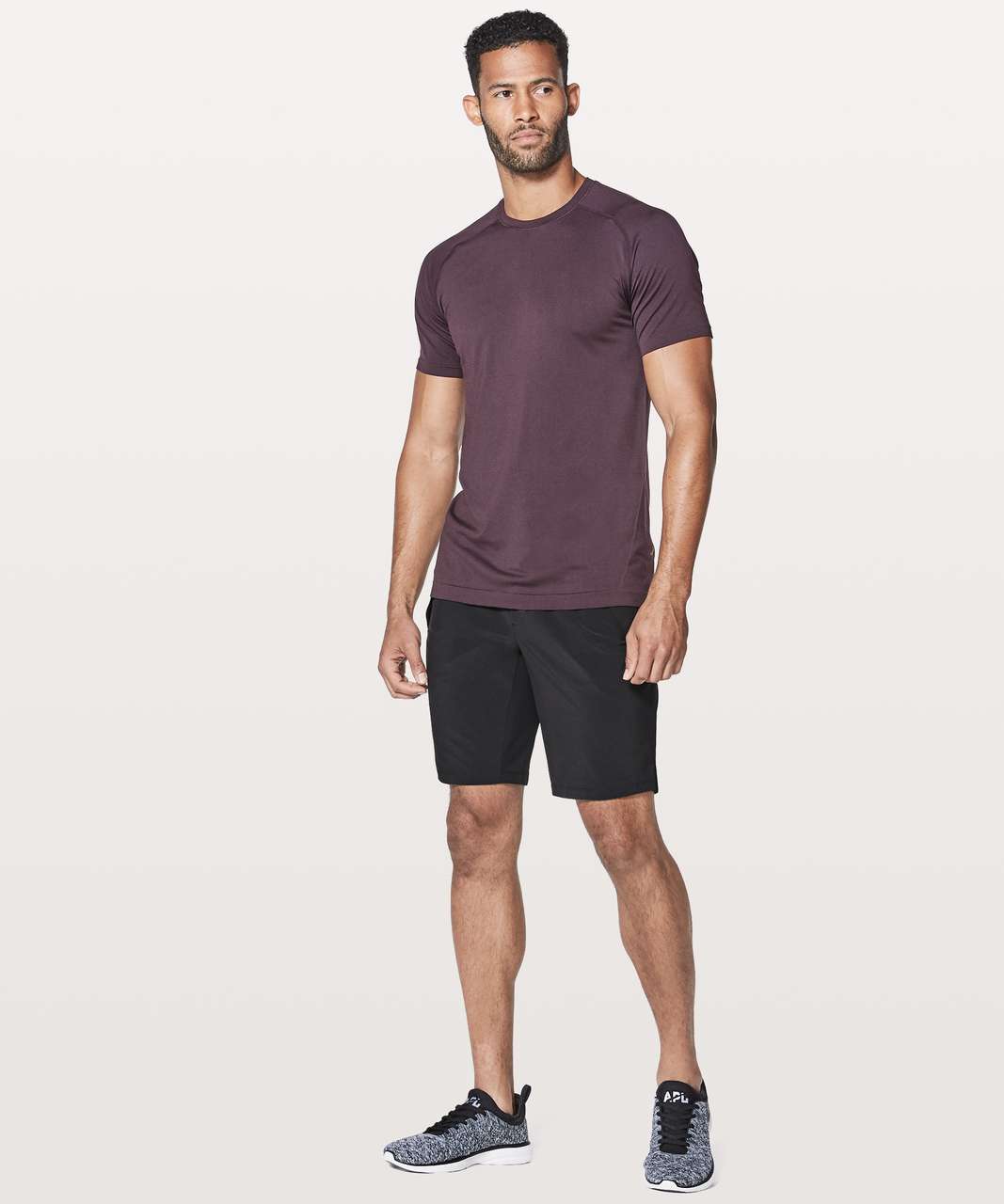 Lululemon Chill Motion Short 9.5" - Black