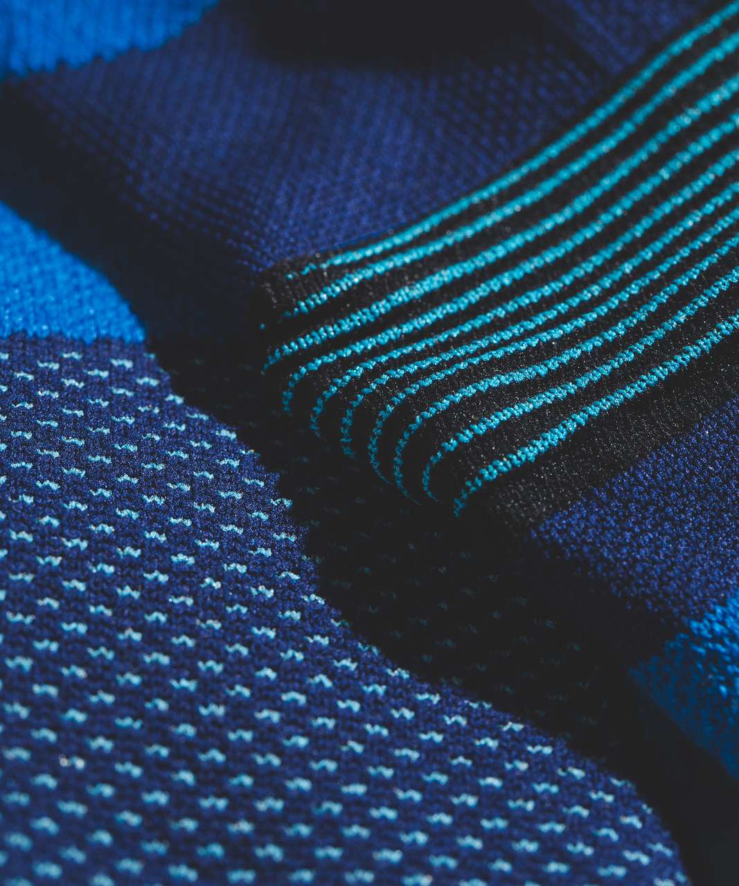 Lululemon T.H.E. Sock *Silver - Riviera / Hero Blue / Velo Blue