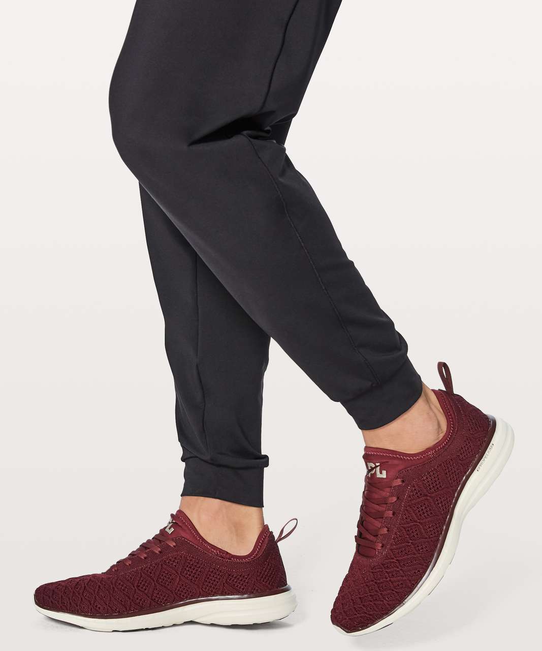 lululemon shoes men