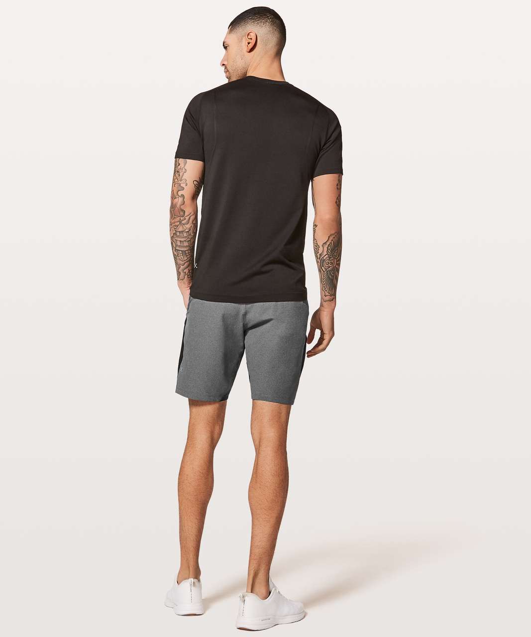 Lululemon Namaste At The Beach Short II *9" - Heathered Black