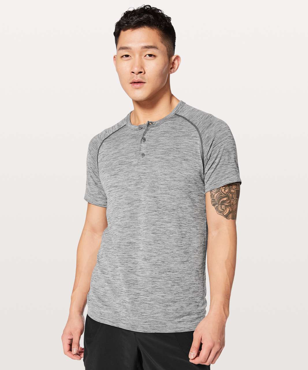 Lululemon Metal Vent Tech Short Sleeve Henley - Slate / White - lulu ...