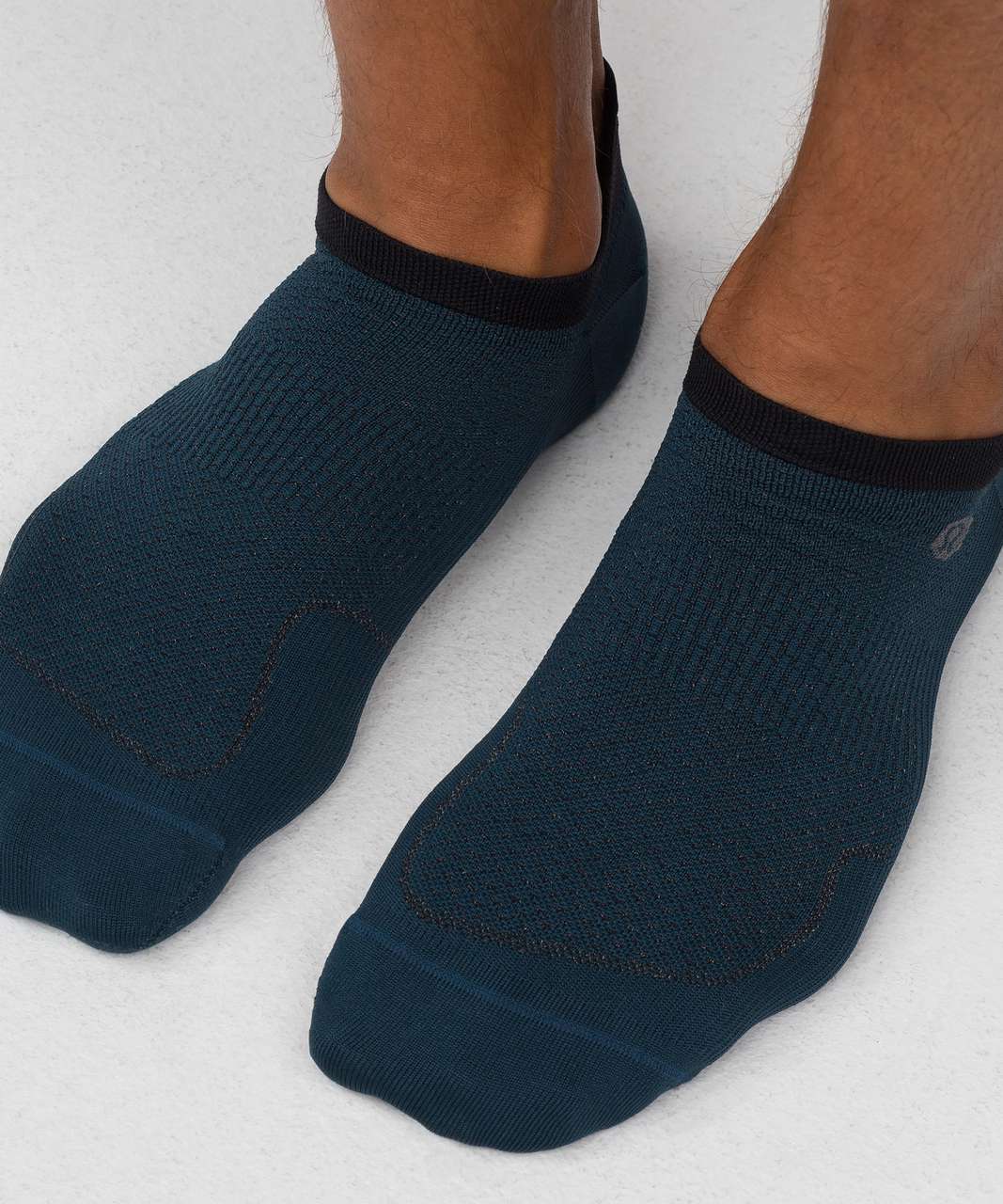 Lululemon Surge Sock *Silver - Submarine / Black - lulu fanatics