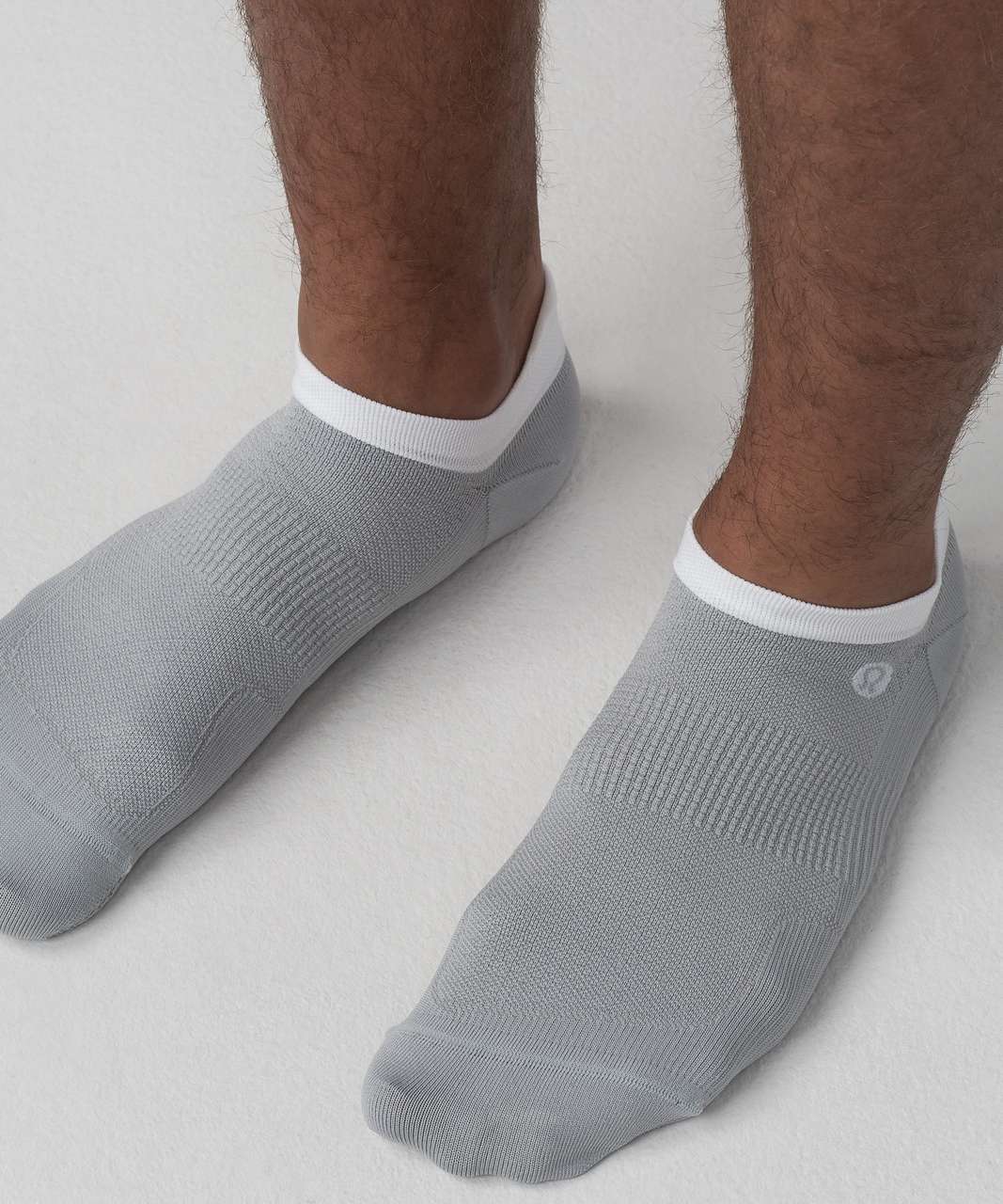 Lululemon Surge Sock *Silver - Cable / Alpine White