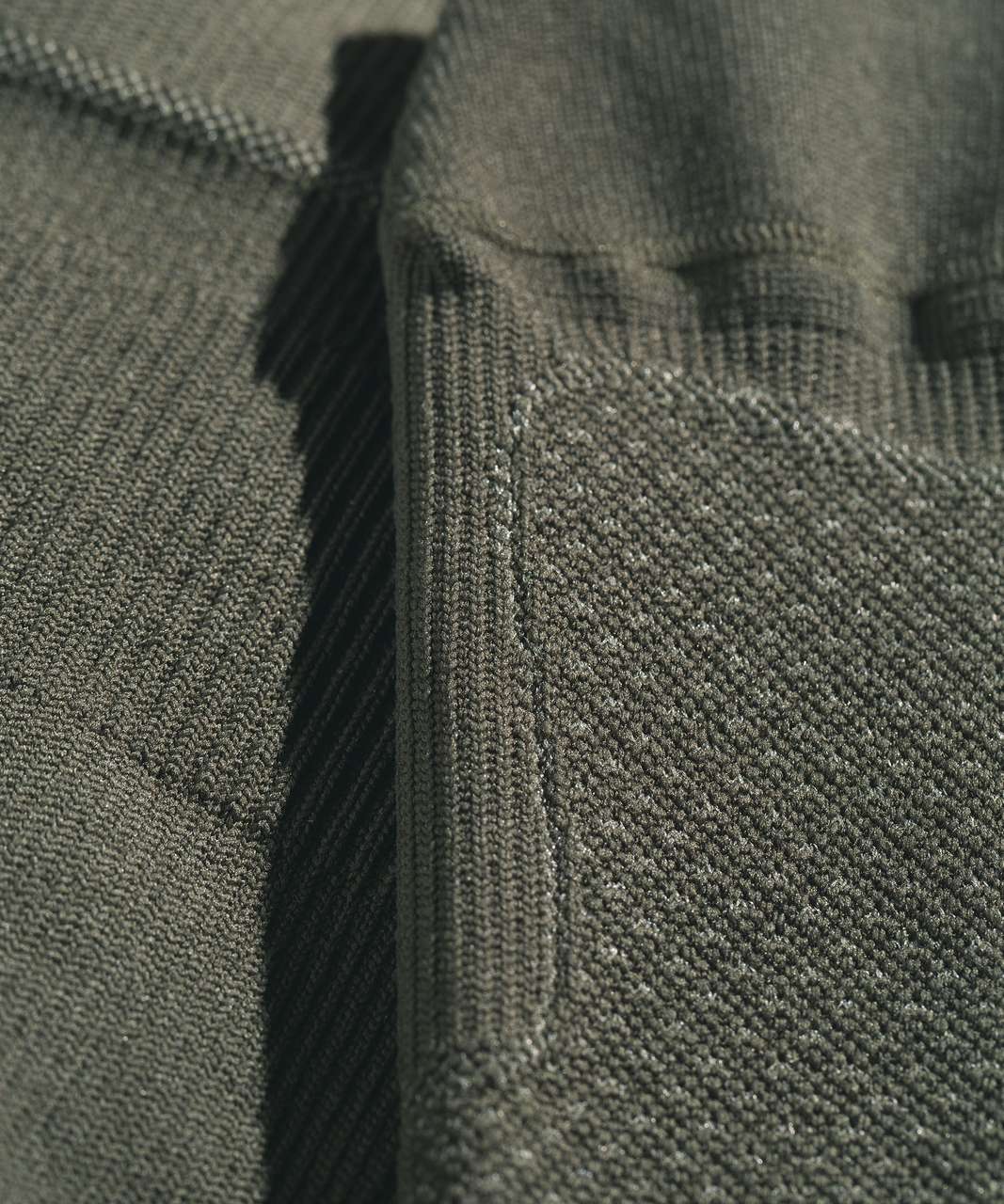 Lululemon Surge Sock *Silver - Sargent Green / Uniform Fatigue / Nightshade