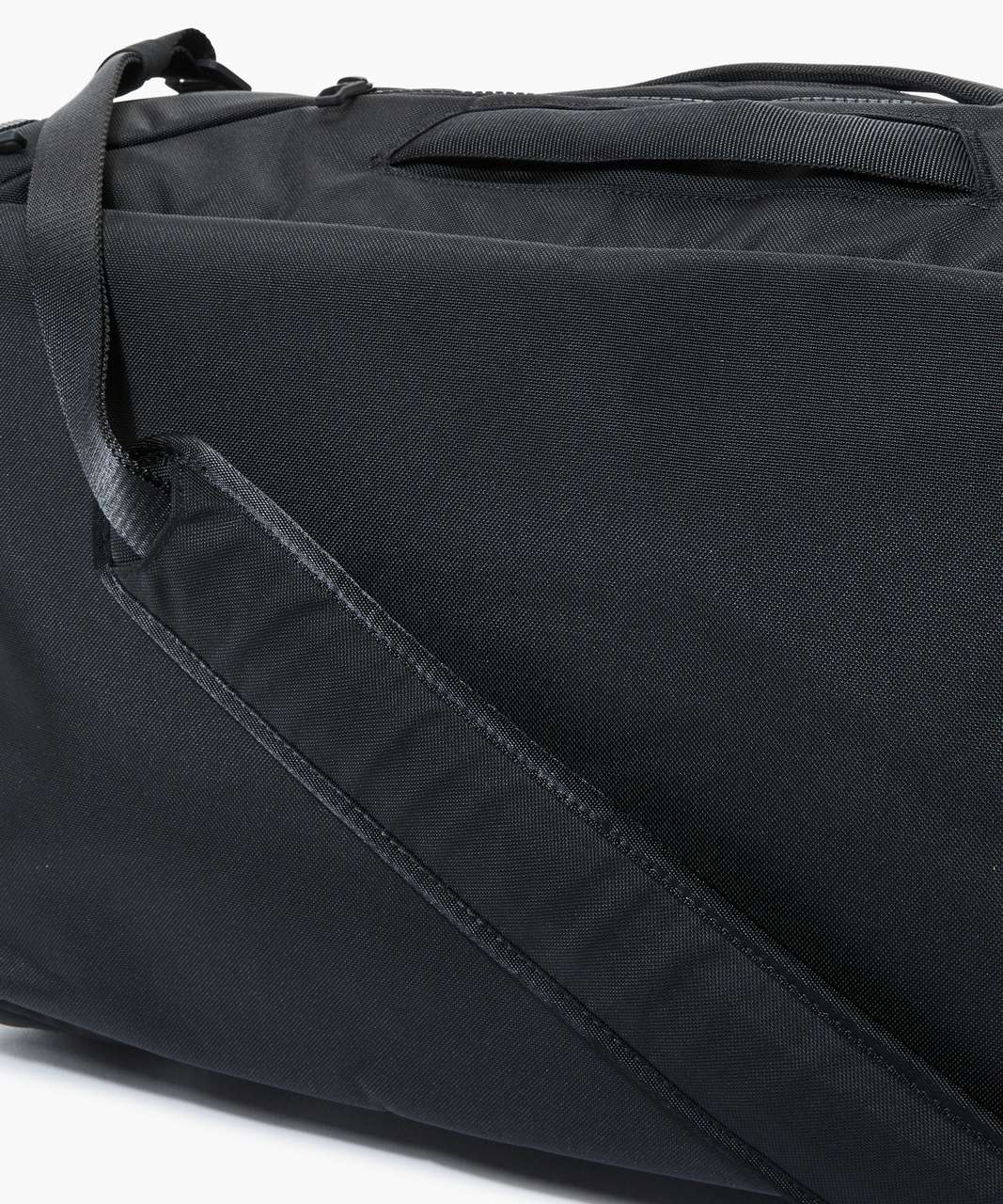 assert duffel lululemon