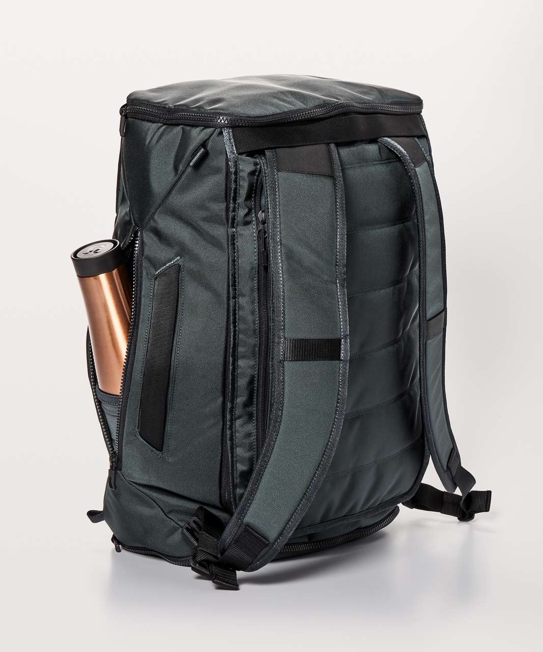 lululemon assert duffle