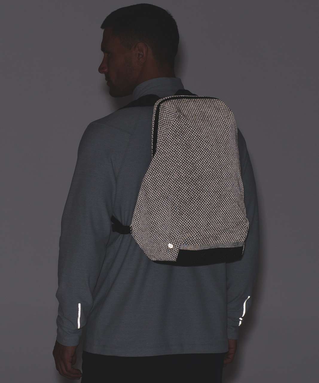 lululemon reflective backpack