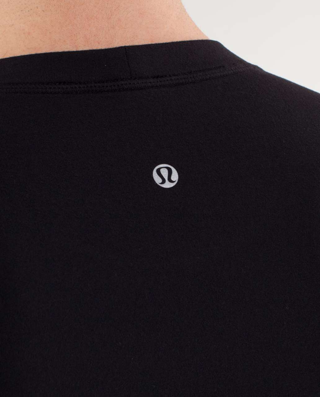 Lululemon Surge Long Sleeve - Black - lulu fanatics