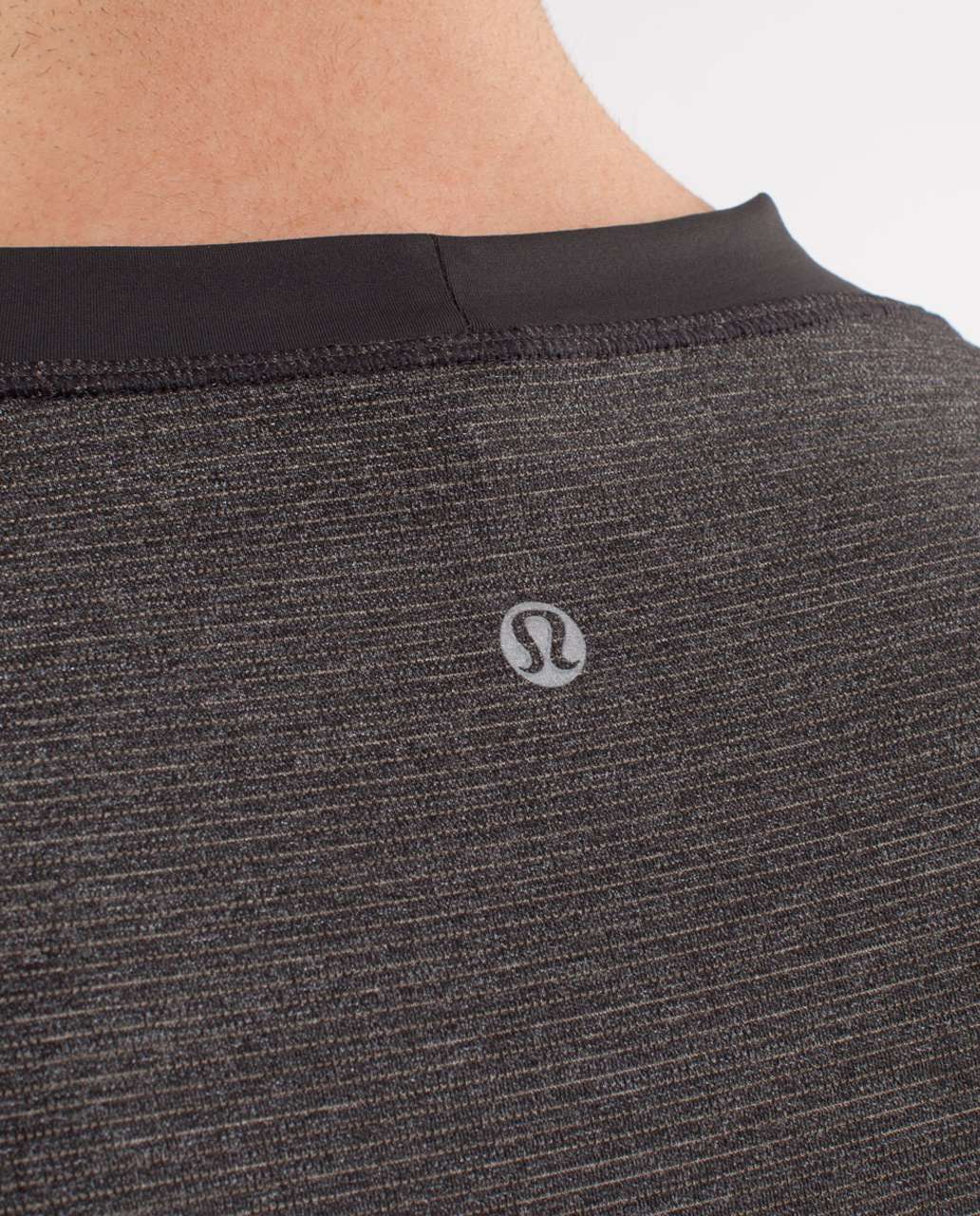 Lululemon Bolt Tech II Short Sleeve - Heathered Soot