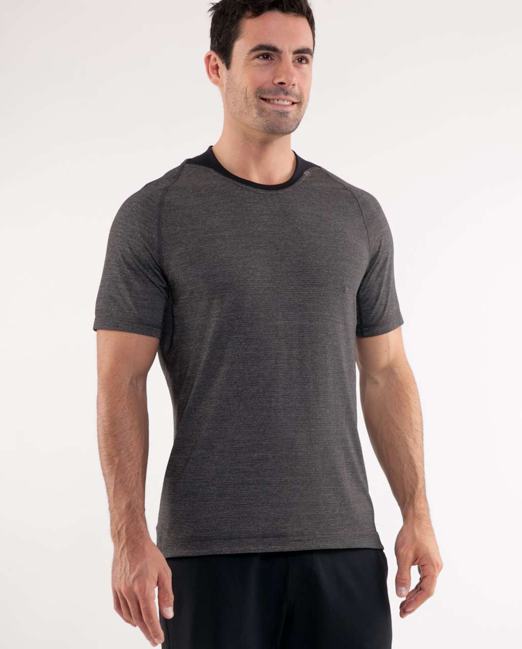 Lululemon Bolt Tech Short Sleeve - Heathered Black