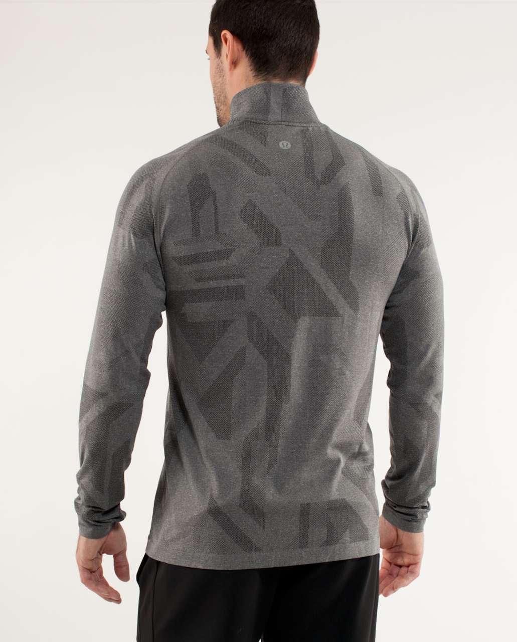 Lululemon Lululemon Metal Vent Tech Quarter Zip Grey XL