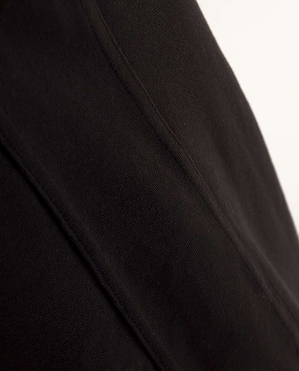 Lululemon Kung Fu Pant (Tall) - Black (First Release)