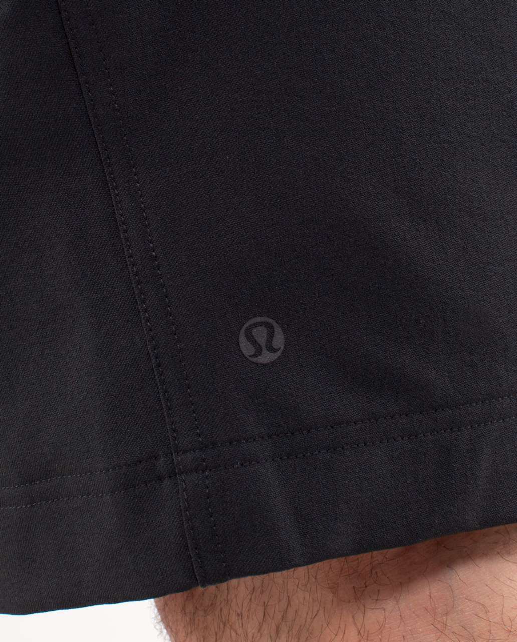 Lululemon Cadence Short - Black - lulu fanatics