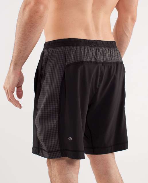 Lululemon Shorts Mens Large Black Gray Zig Zag Run Response 8 In