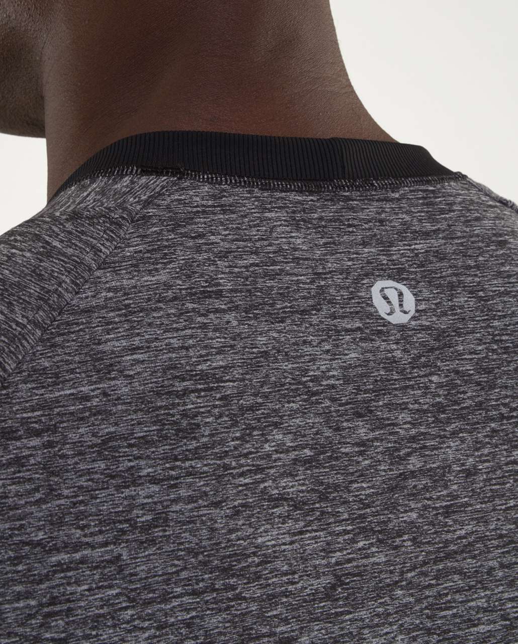 Lululemon Pacific Run Long Sleeve - Black