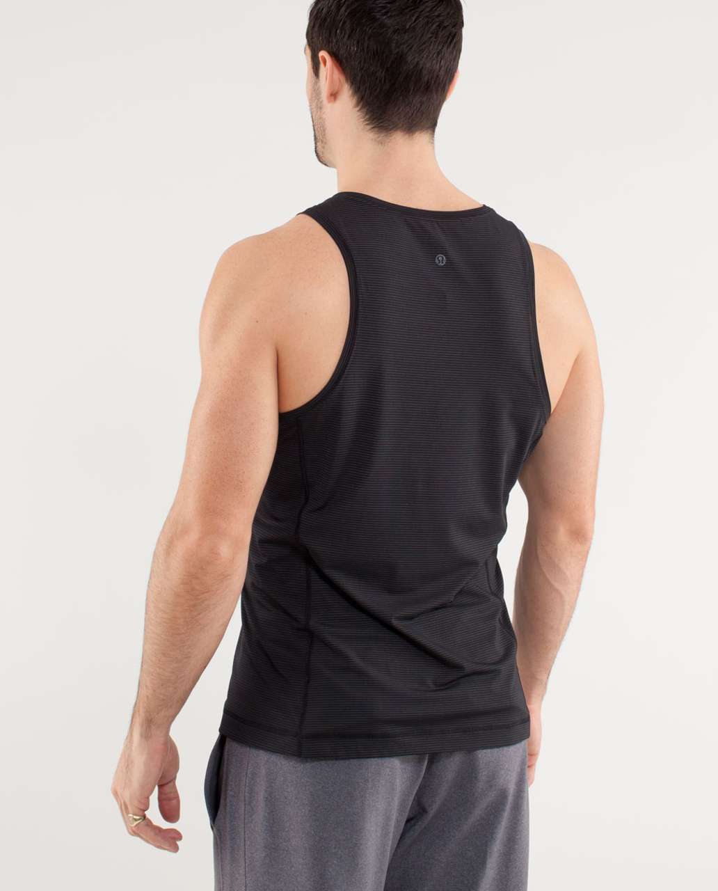 Lululemon Tempo Singlet - Black