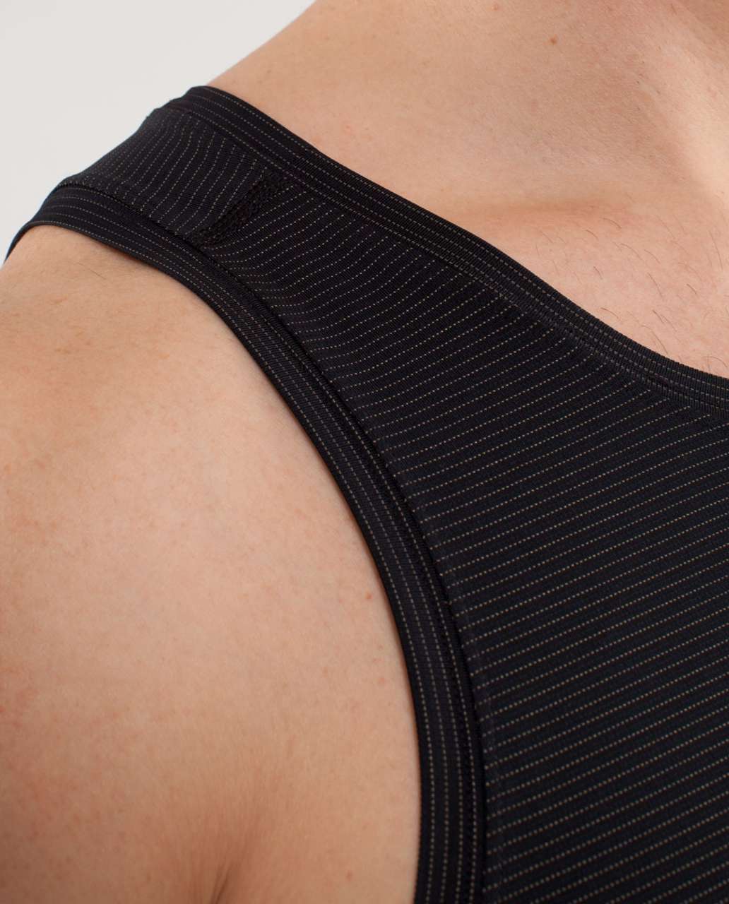 Lululemon Tempo Singlet - Black