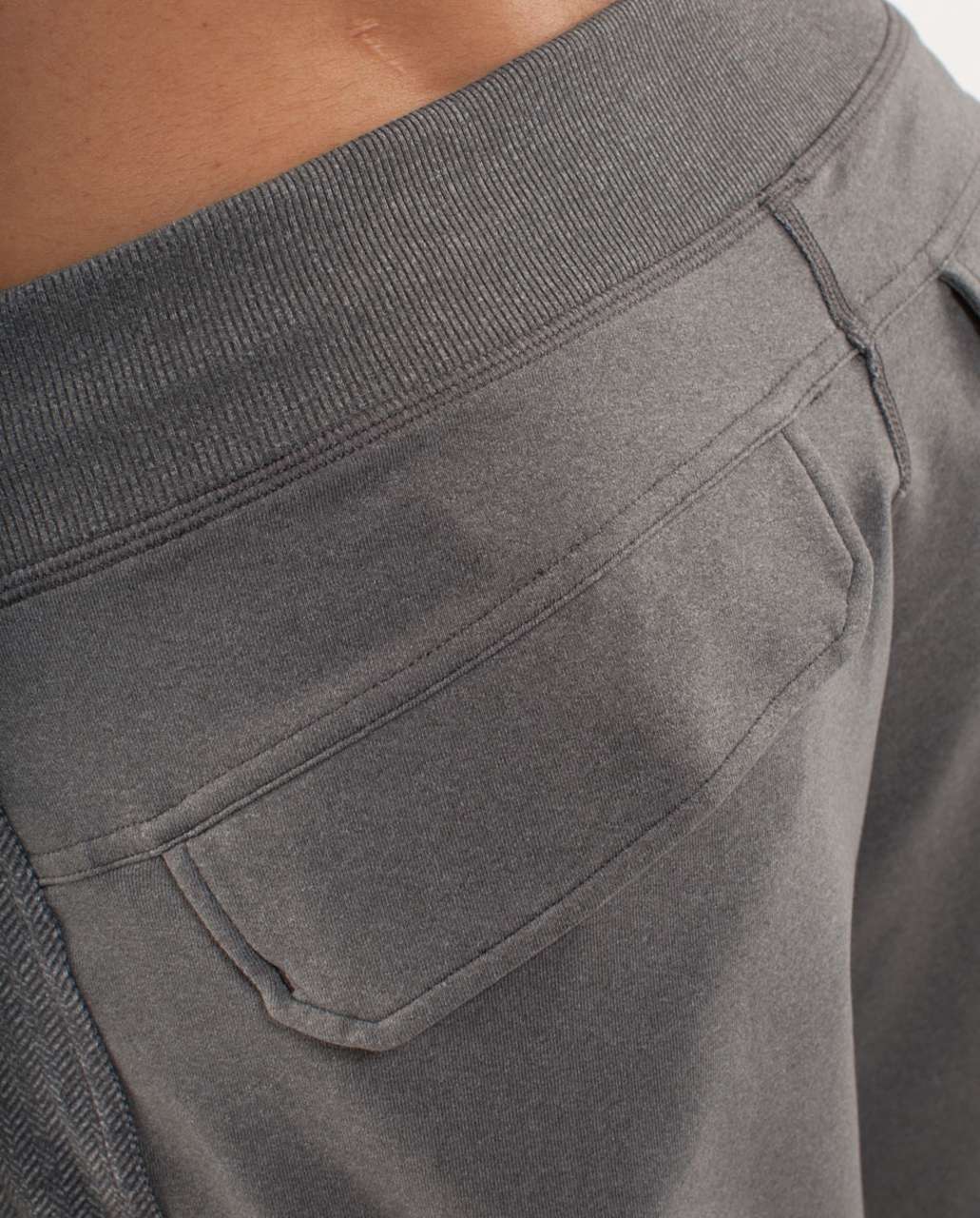 Lululemon Kung Fu Pant (Regular) - Heathered Slate