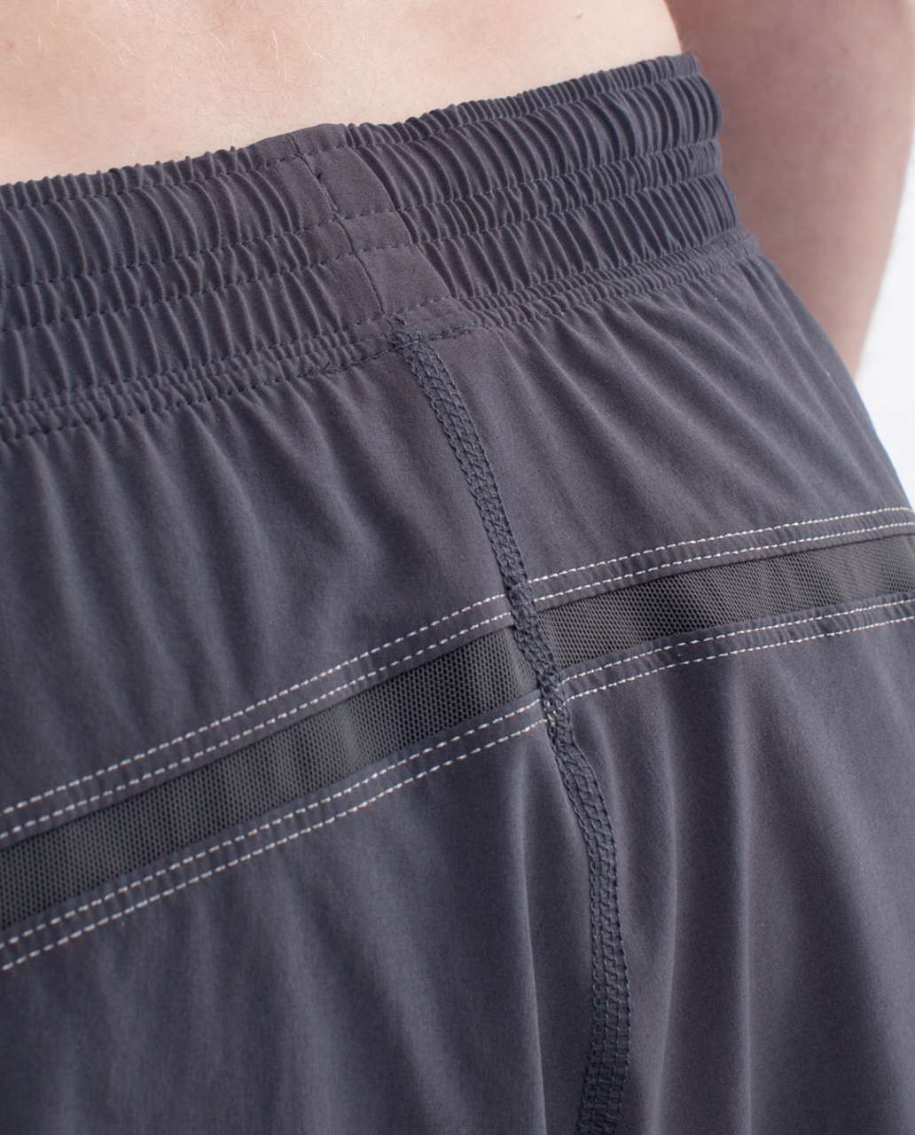 Lululemon Run:  Response Short *Silver - Dark Slate