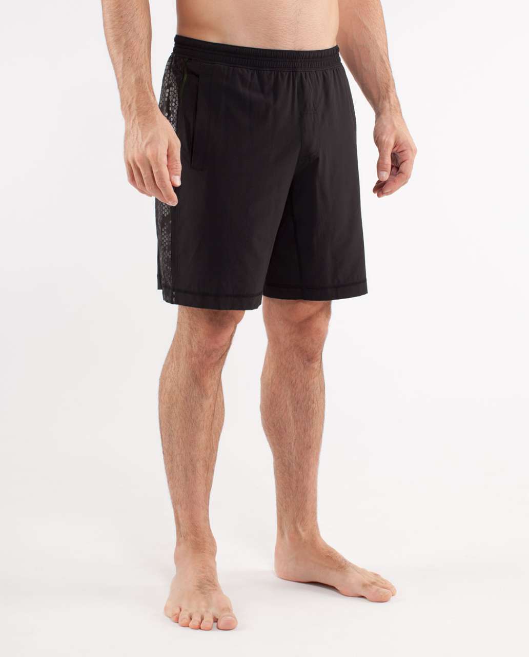 Lululemon Run:  Response Short - Black / Black Honeycomb