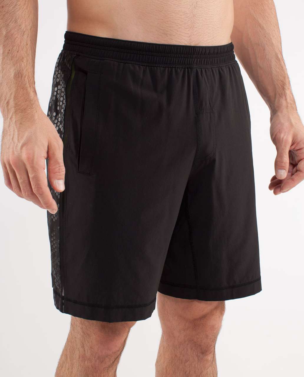 Lululemon Run:  Response Short - Black / Black Honeycomb