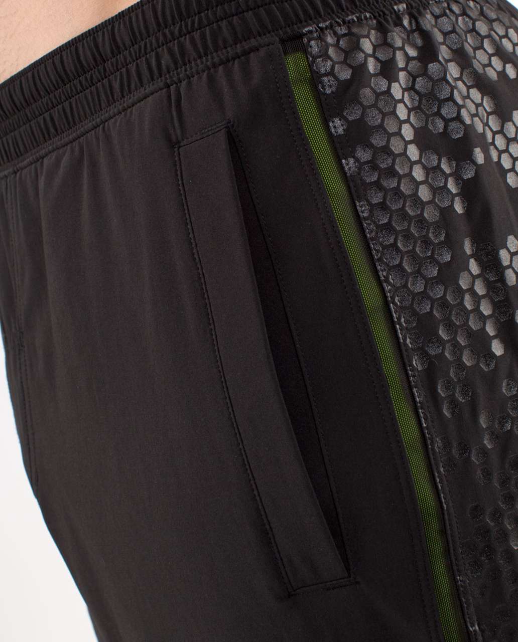 Lululemon Run:  Response Short - Black / Black Honeycomb